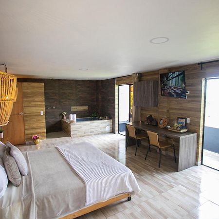 Cabanas Con Jacuzzi Y Chimenea - Casa Floral, Marinilla Exterior photo